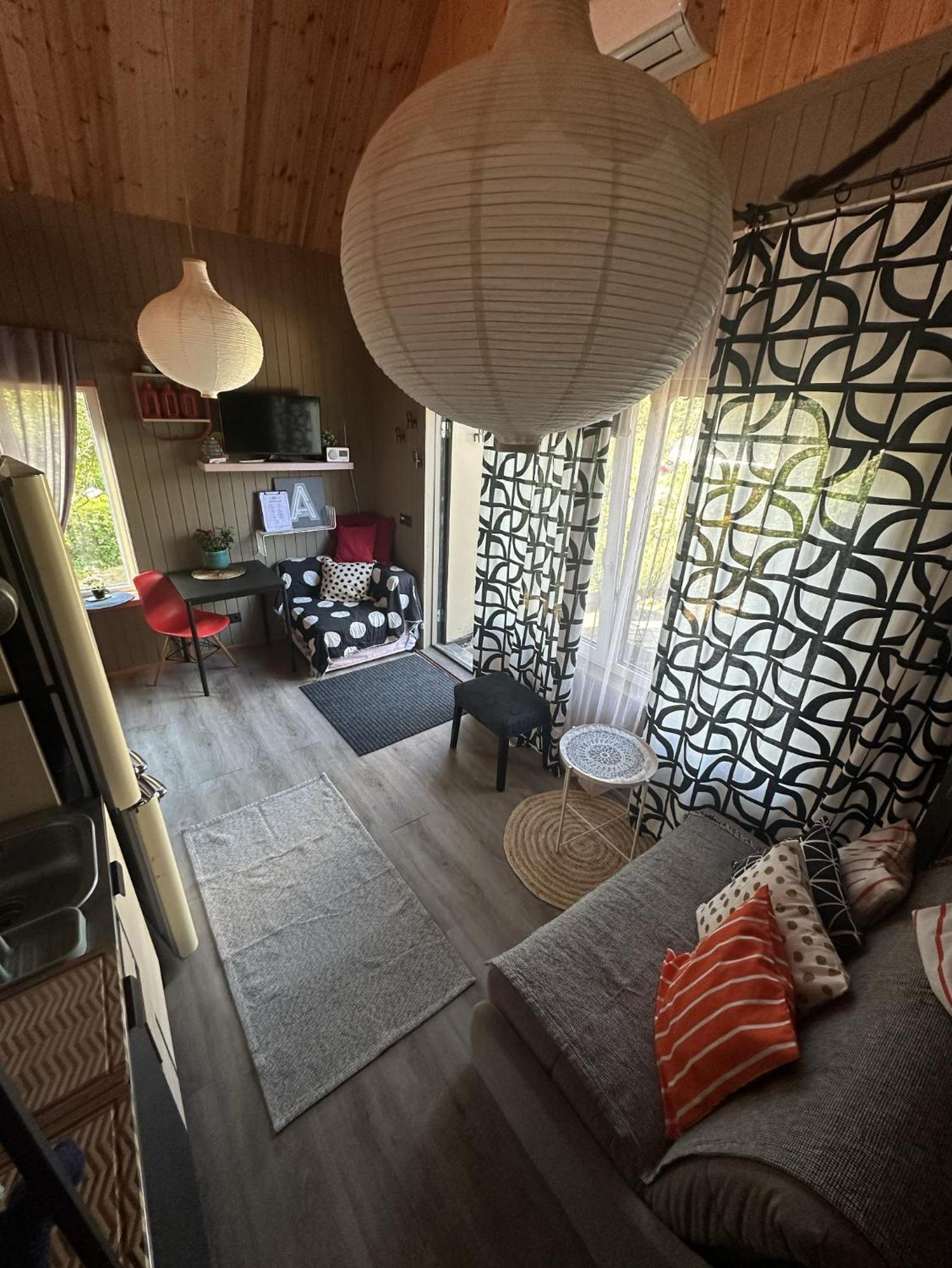 Вилла Amazing Little House On An Island With Garden Рига Экстерьер фото