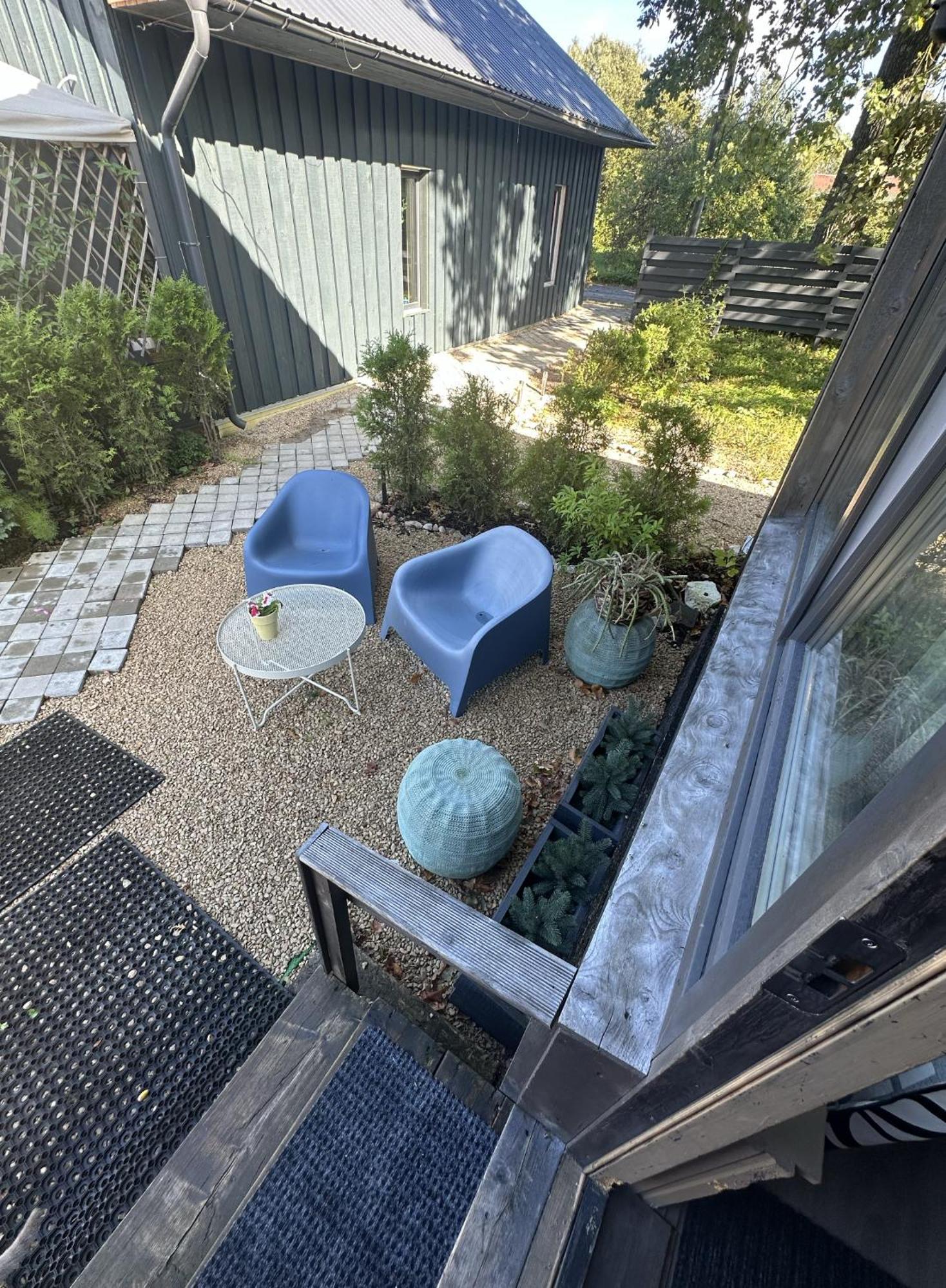Вилла Amazing Little House On An Island With Garden Рига Экстерьер фото